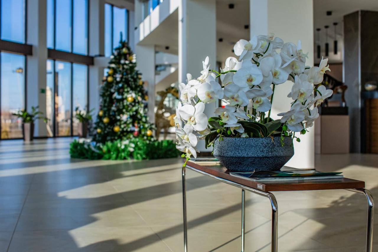 Sulo Atyrau Hotel Ngoại thất bức ảnh