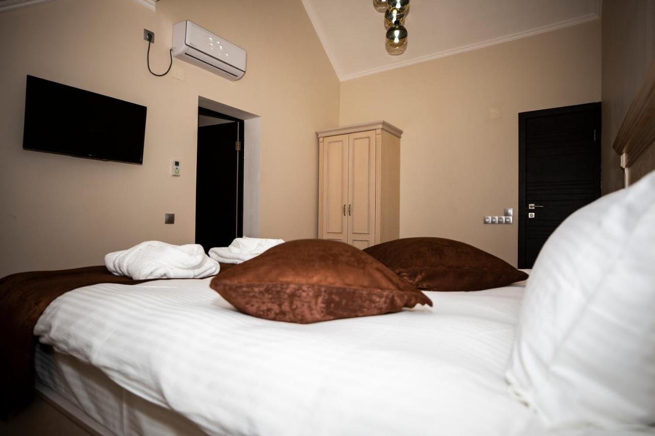 Sulo Atyrau Hotel Ngoại thất bức ảnh